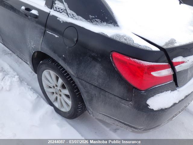 Продажа на аукционе авто 2013 Chrysler 200 Lx, vin: 1C3CCBAB0DN701019, номер лота: 20244087