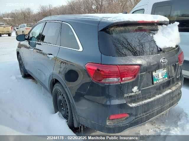5XYPHDA52KG517967 KIA Sorento Ex V6