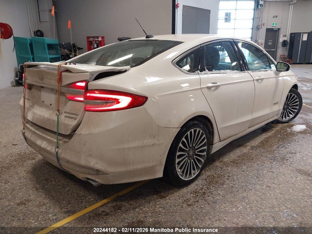 3FA6P0RUXJR215498 Ford Fusion Platinum Hybrid
