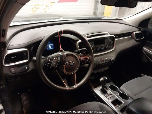 5XYPG4A39HG264852 KIA SORENTO LX