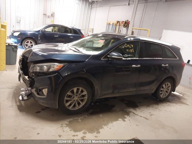 5XYPG4A39HG264852 KIA SORENTO LX