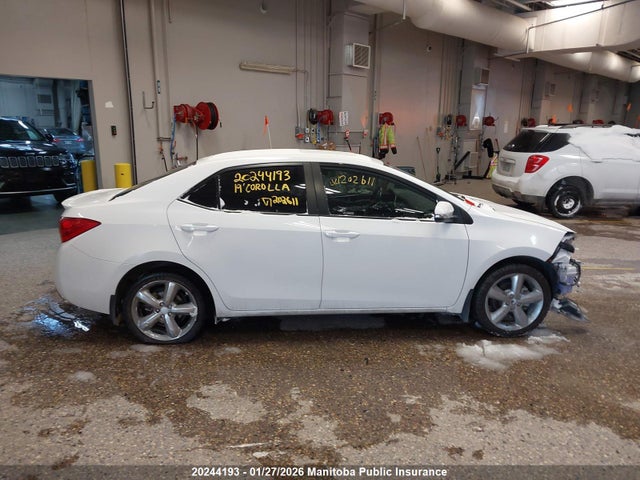 2T1BURHE4KC202611 Toyota COROLLA SE