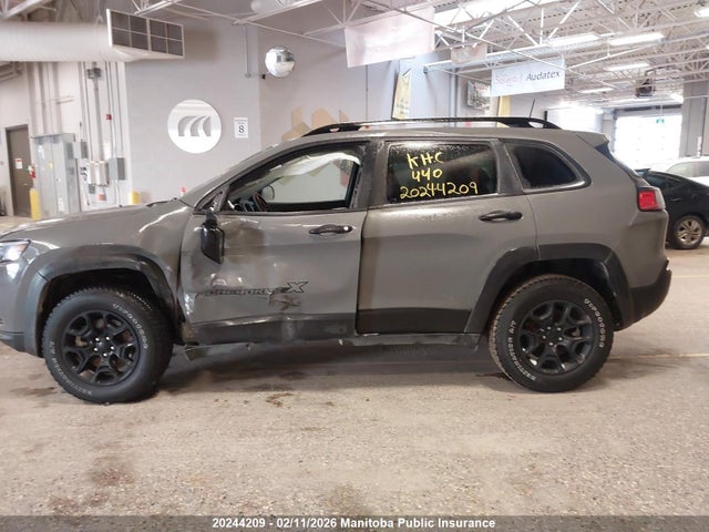 1C4PJMAXXND525467 Jeep Cherokee Sport