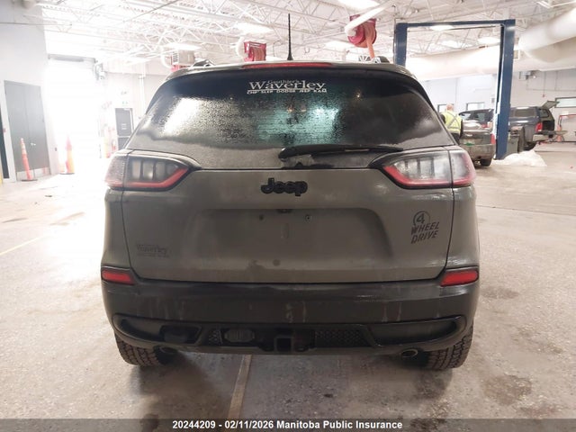 1C4PJMAXXND525467 Jeep Cherokee Sport