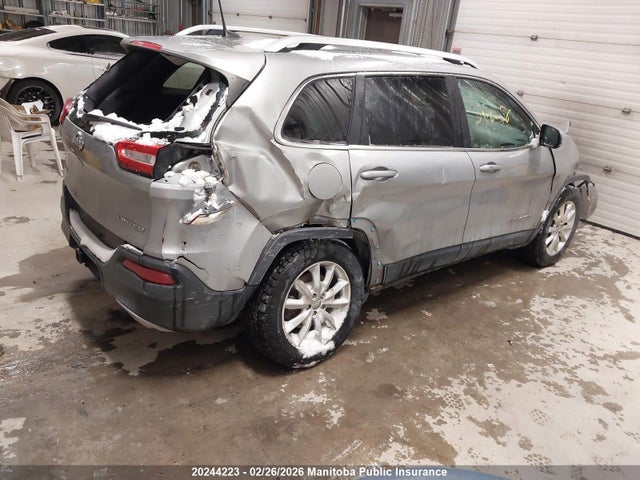 1C4PJMDS6GW234598 Jeep Cherokee Limited