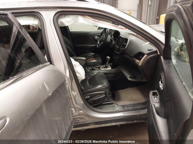 1C4PJMDS6GW234598 Jeep Cherokee Limited