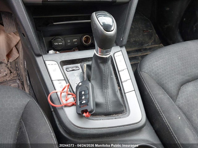 KMHD84LFXHU190231 Hyundai ELANTRA GL