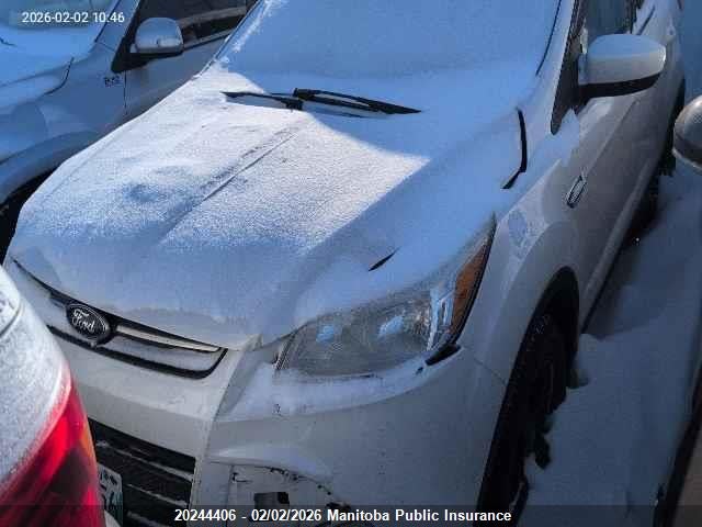 1FMCU9G99EUE02296 Ford ESCAPE SE