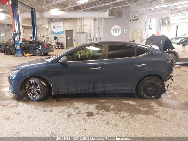 KMHD84LF9KU808890 Hyundai Elantra Luxury