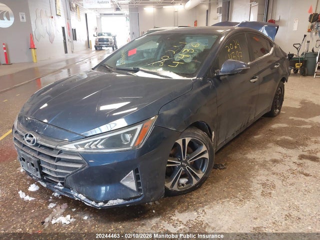 KMHD84LF9KU808890 Hyundai Elantra Luxury