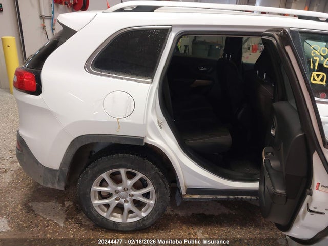 1C4PJLCB8HW610487 Jeep Cherokee North