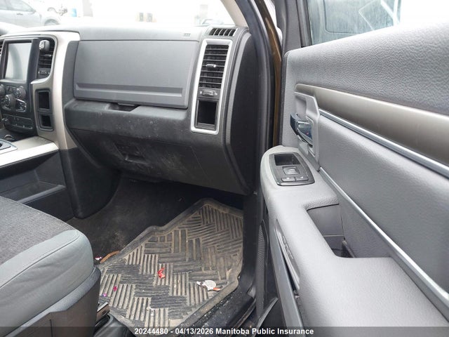 20244480 :رقم المزاد ، 1C6RR7LT5DS626124 vin ، 2013 Dodge Ram 1500 Slt Crew Cab مزاد بيع