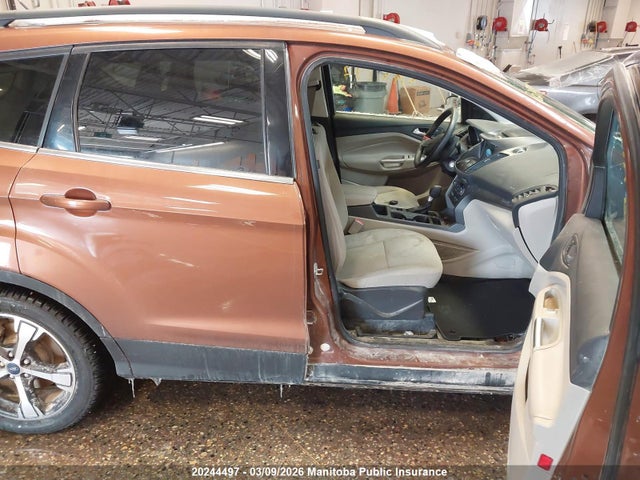 1FMCU9GD9HUA71907 Ford ESCAPE SE