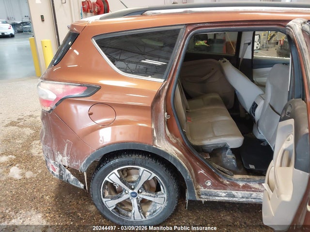 1FMCU9GD9HUA71907 Ford ESCAPE SE
