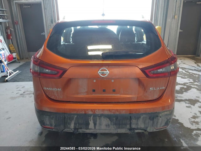 JN1BJ1BW0PW110781 Nissan Qashqai Sl