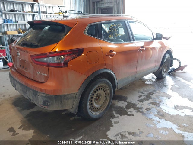 JN1BJ1BW0PW110781 Nissan Qashqai Sl