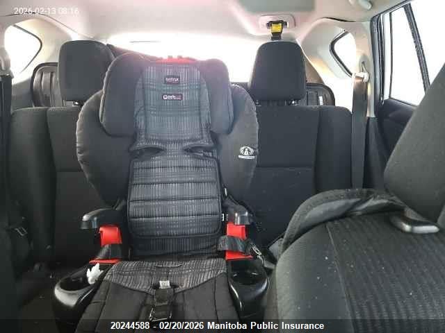 Toyota RAV4 LE 2018 2T3ZFREV2JW409323 Image 8
