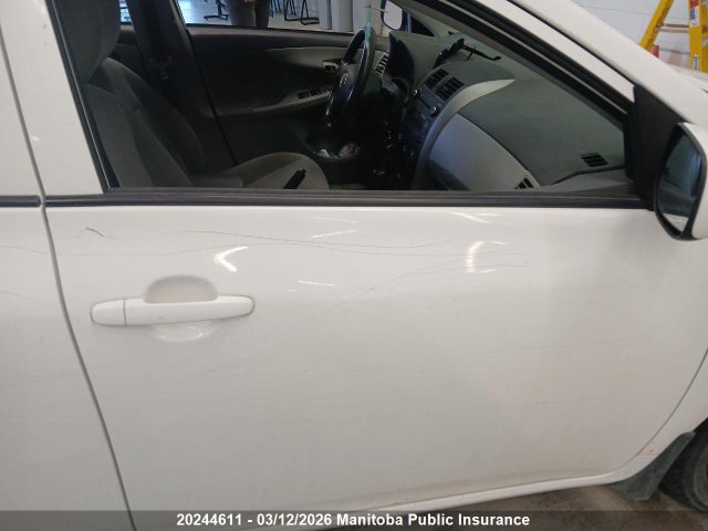 2010 Toyota Corolla Ce მანქანა იყიდება აუქციონზე, vin: 2T1BU4EE9AC311331, აუქციონის ნომერი: 20244611