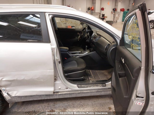 KNDPB3AC9F7711859 KIA Sportage Lx