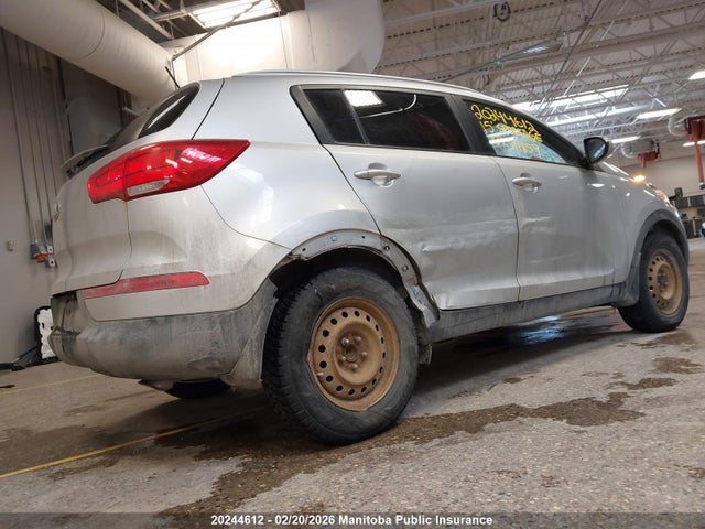 KNDPB3AC9F7711859 KIA Sportage Lx