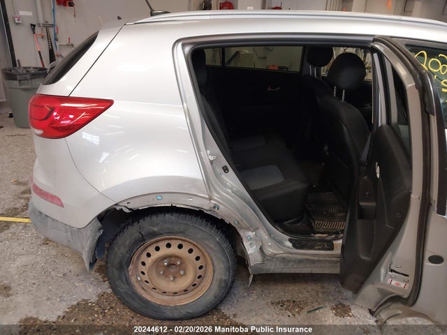 KNDPB3AC9F7711859 KIA Sportage Lx