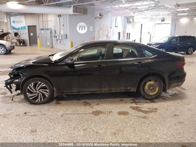 3VWG57BU6MM033738 Volkswagen Jetta Execline 1.4 Tsi