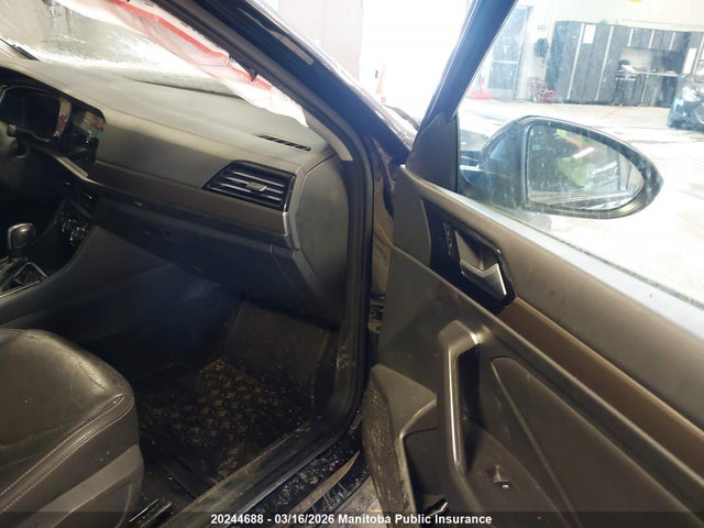 3VWG57BU6MM033738 Volkswagen Jetta Execline 1.4 Tsi