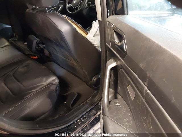 3VWG57BU6MM033738 Volkswagen Jetta Execline 1.4 Tsi