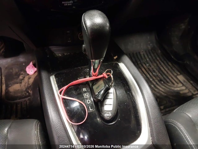 5N1AT2MV7EC765561 Nissan Rogue Sl