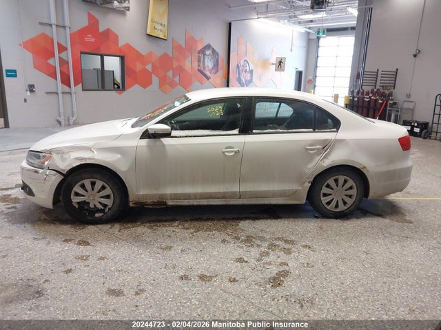 Volkswagen Jetta 2.0 2014 3VW2K7AJ8EM264149 Image 14