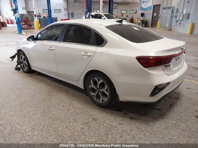 3KPF54AD8ME355970 KIA FORTE EX