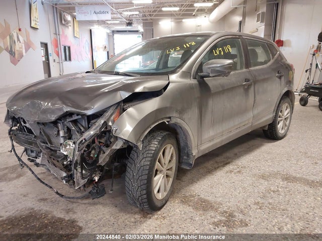 JN1BJ1CP5HW000804 Nissan Qashqai S