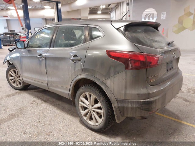 JN1BJ1CP5HW000804 Nissan Qashqai S