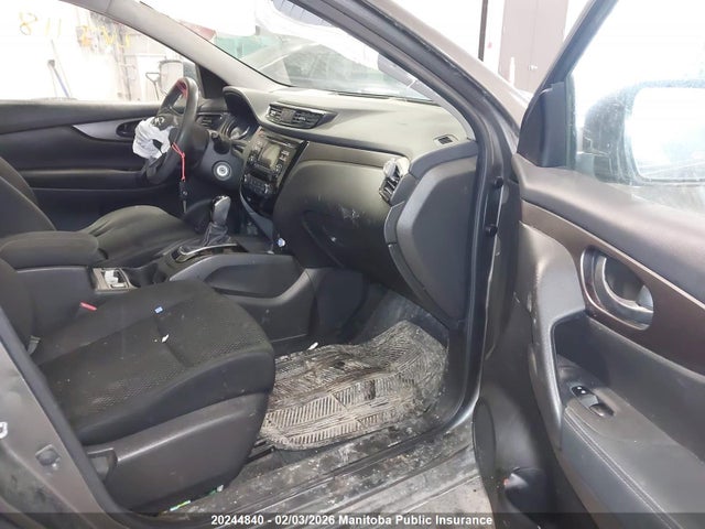 JN1BJ1CP5HW000804 Nissan Qashqai S
