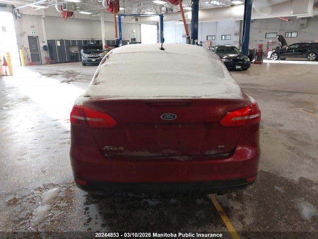 20244853 :رقم المزاد ، 1FADP3F26FL377467 vin ، 2015 Ford Focus S مزاد بيع