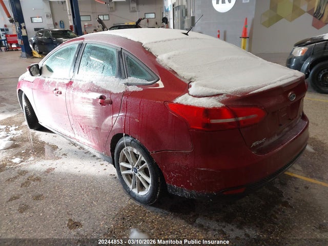 20244853 :رقم المزاد ، 1FADP3F26FL377467 vin ، 2015 Ford Focus S مزاد بيع