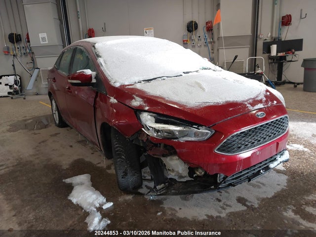 20244853 :رقم المزاد ، 1FADP3F26FL377467 vin ، 2015 Ford Focus S مزاد بيع