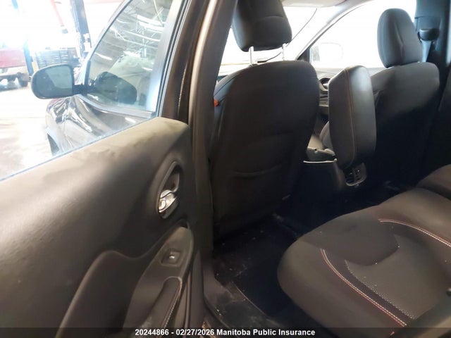 Jeep Cherokee Sport 2017 1C4PJMCS3HW557803 Image 8