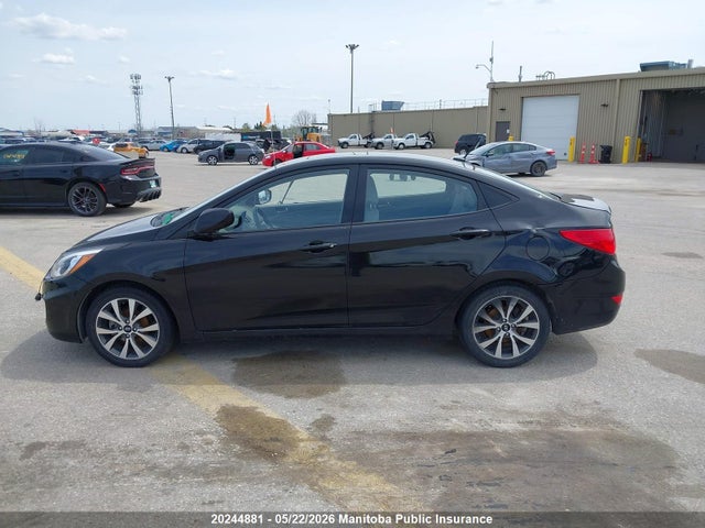 20244881 :رقم المزاد ، KMHCT4AE7HU299654 vin ، 2017 Hyundai Accent Se مزاد بيع