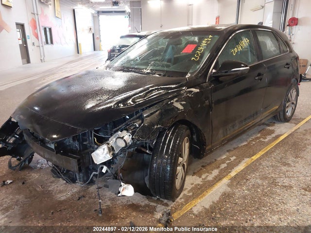 KMHH35LEXJU017473 Hyundai Elantra Gt Gl