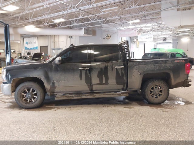 3GCUKREC1HG329610 Chevrolet Silverado 1500 Lt Crew Cab