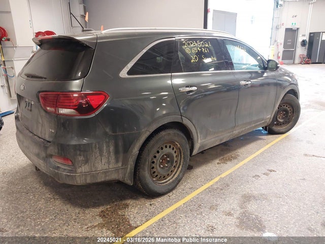 5XYPGDA57LG654861 KIA Sorento Lx+ V6