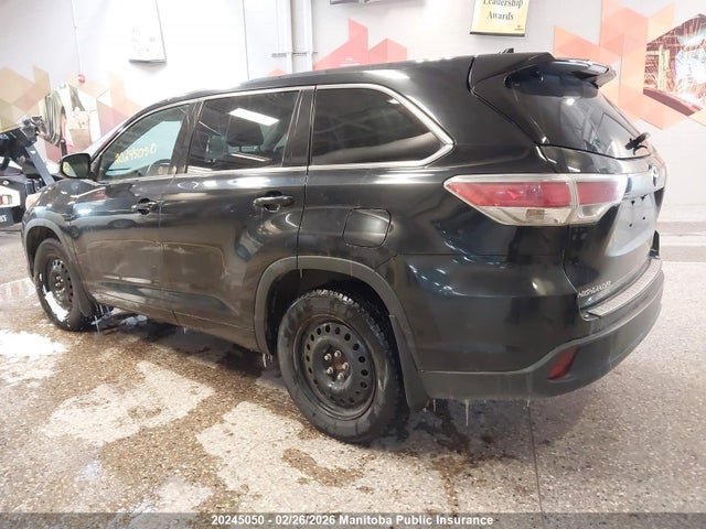 5TDZKRFH0FS042595 Toyota Highlander Le V6