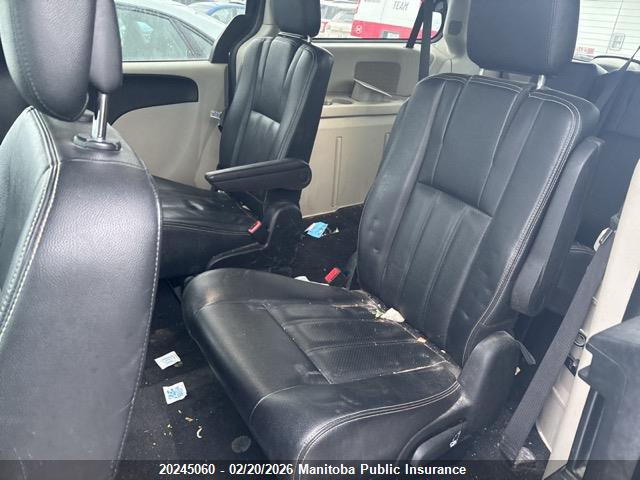 2C4RDGDG4JR295848 Dodge Grand Caravan Crew