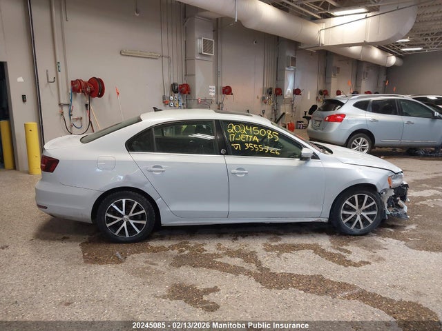3VWDB7AJ0HM355526 Volkswagen Jetta 1.4 Tsi