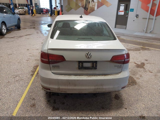3VWDB7AJ0HM355526 Volkswagen Jetta 1.4 Tsi