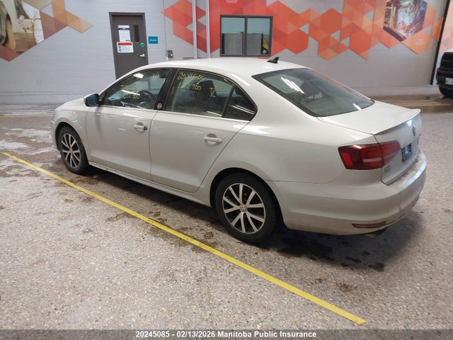 3VWDB7AJ0HM355526 Volkswagen Jetta 1.4 Tsi
