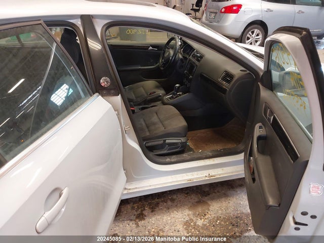 3VWDB7AJ0HM355526 Volkswagen Jetta 1.4 Tsi