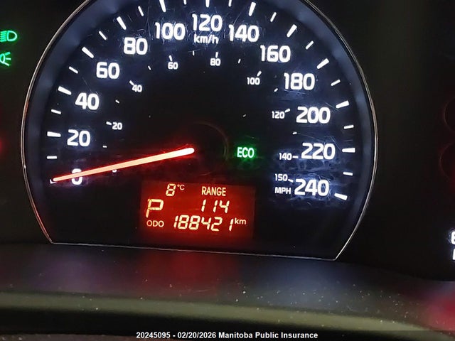 5XYKTCA6XFG562110 KIA SORENTO LX