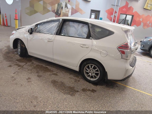 JTDZN3EU9JJ076124 Toyota PRIUS V
